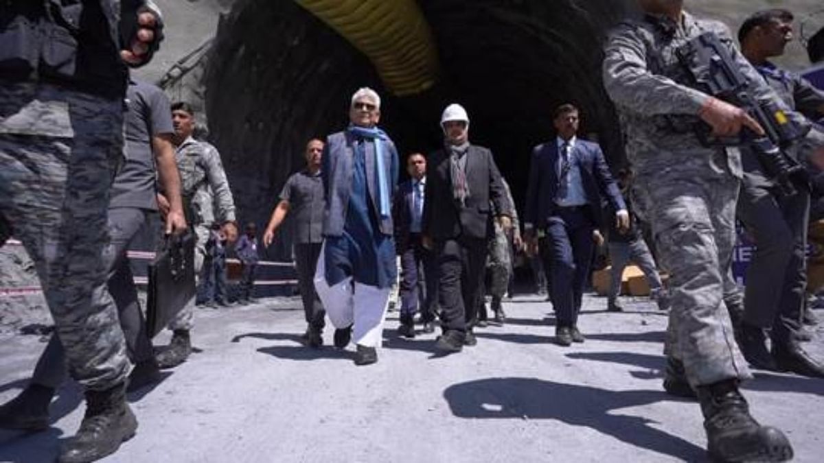 With the construction of Zojila tunnel, the development of tourism in Kashmir will be two to three times, said Nitin Gadkari.