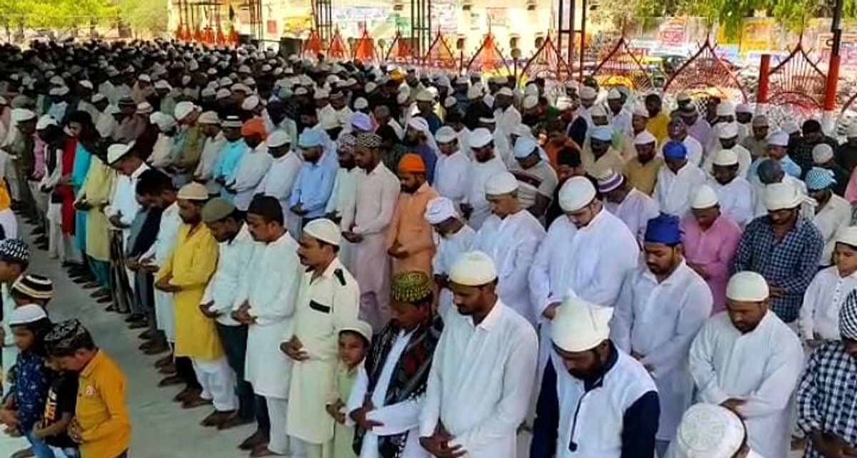 Goodbye prayers in all mosques in Gorakhpur, city will be monitored by CCTV, police force deployed in large numbers