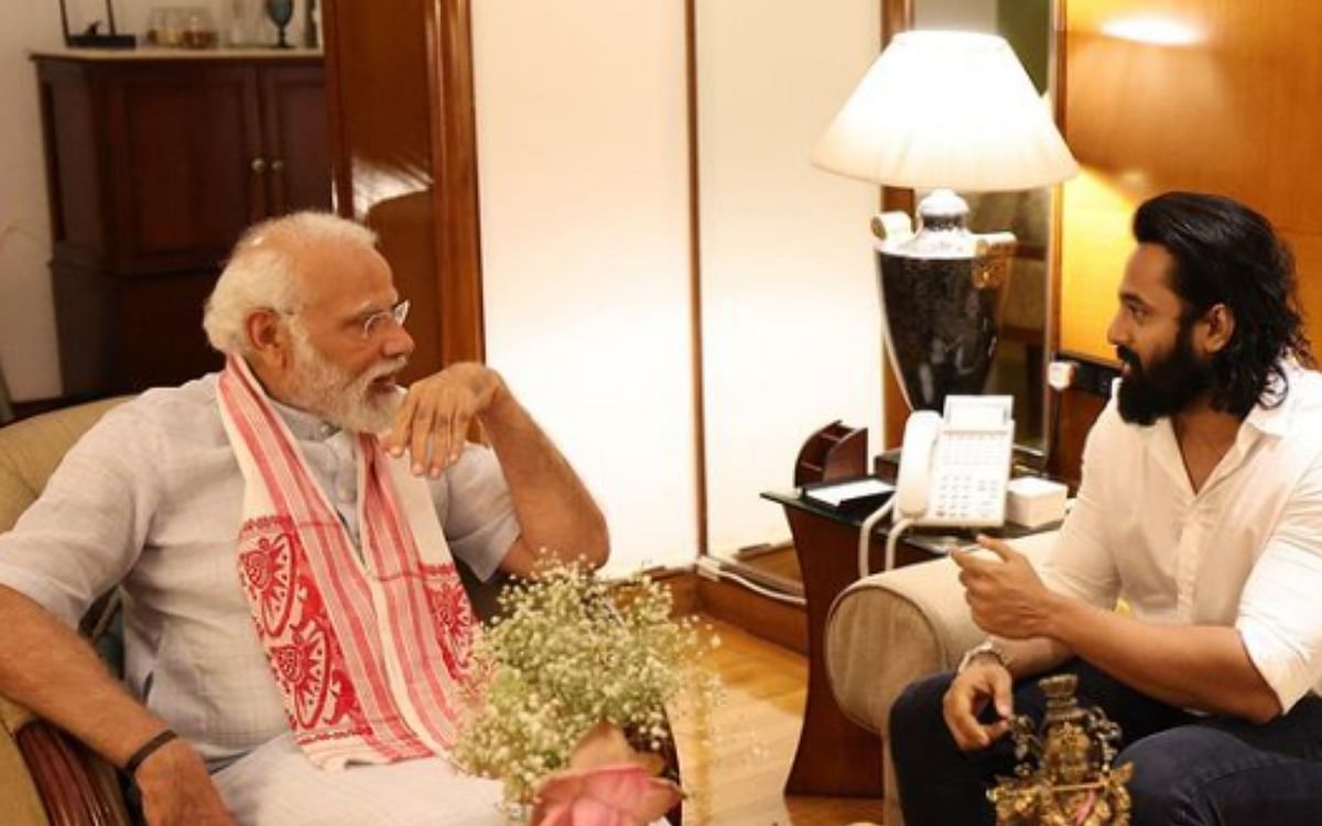 Malayalam film actor Unni Mukundan met PM Modi, shared the post and said his heart