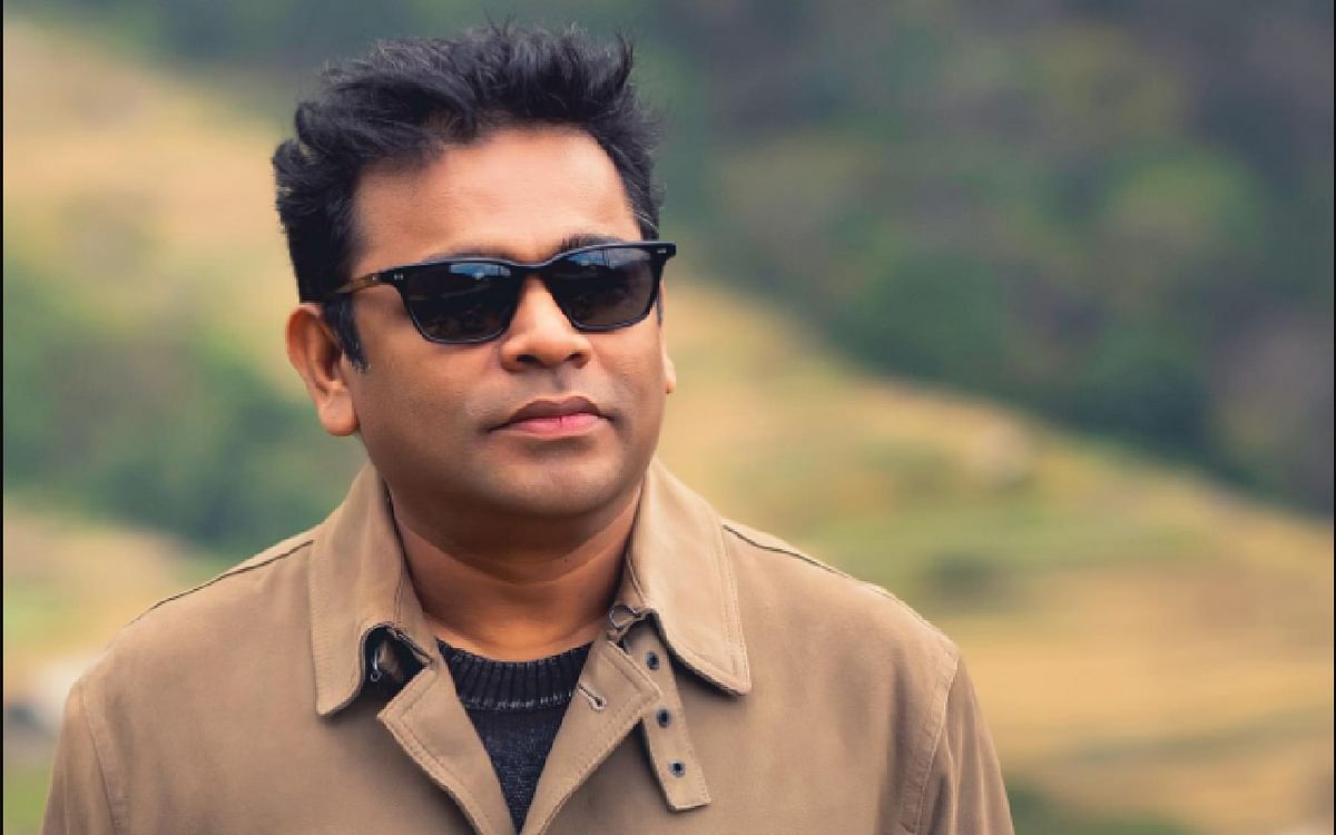 AR Rahman stopped his wife from speaking in the middle of the event, said - If you want to talk, then in Hindi, not in Tamil ... VIDEO