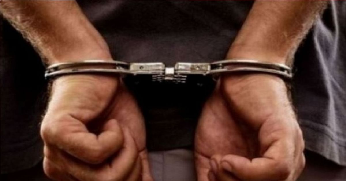 Delhi Police arrested two notorious drug smugglers from Bareilly and Badaun, heroin worth Rs 10 crore recovered