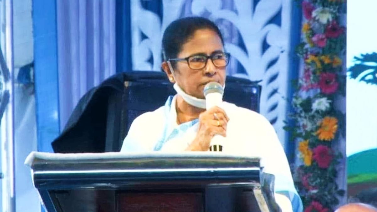 Encounter is 'normal' for people in UP, now public should protest, know what the CM of West Bengal said