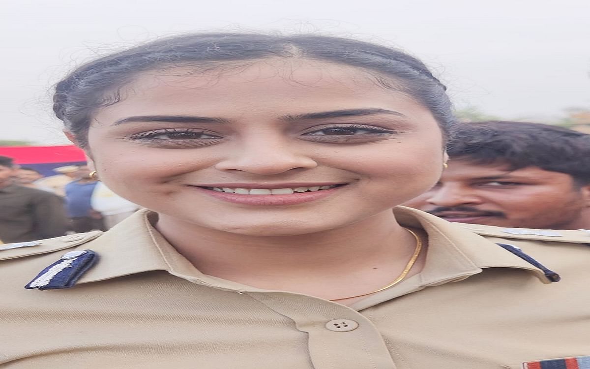 Exclusive: 'IPS' Yamini Singh will be seen opposite Khesari Lal Yadav in Bhojpuri film Illegal, read exclusive interview