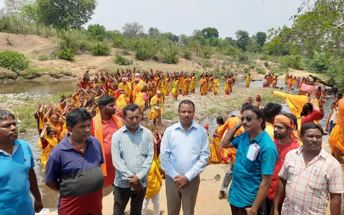 Grand Kalash Yatra taken out for Shree Shree Lakshmi Narayan Mahayagya and Pran Pratishtha, 351 women participated