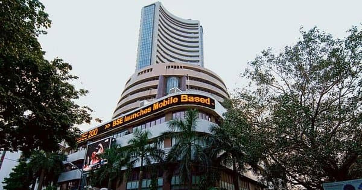 Increase in market cap of 9 out of top 10 Sensex companies, RIL and SBI gain the most