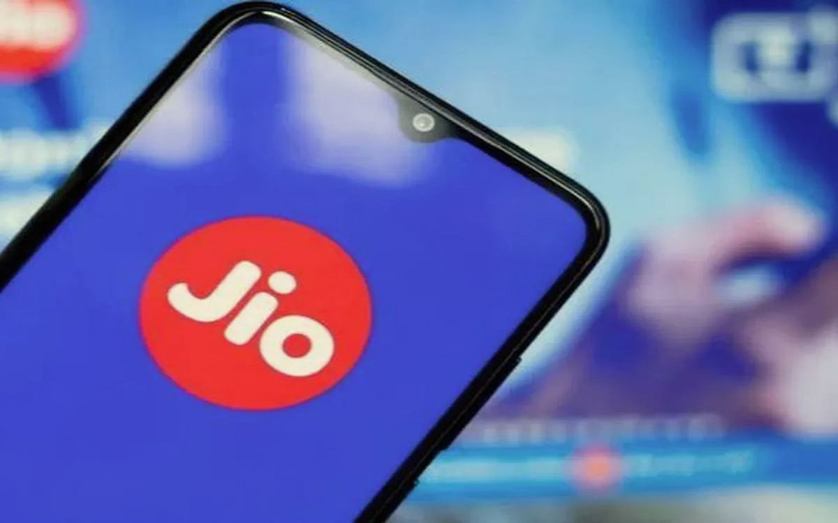 Jio users created history, consumed 10 billion GB of data in a month