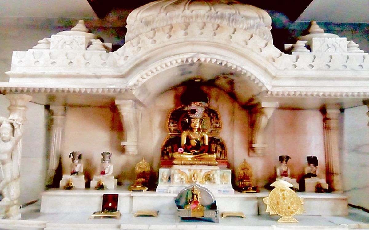 Mahavir Jayanti: Sambhavnath temple, one of the 24 Tirthankaras of Jainism in Bokaro, is the center of people's faith