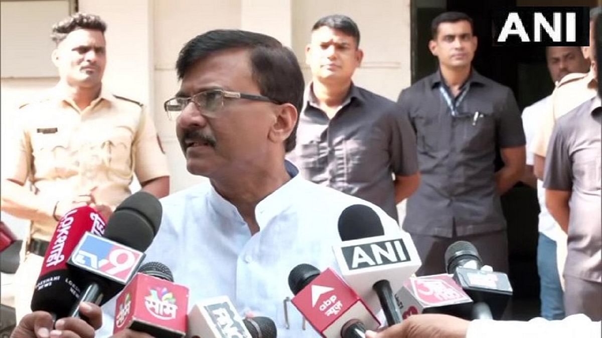 Mumbai: 'The government which could not bring Mallya, how will it bring black money?', Sanjay Raut attacks the Center