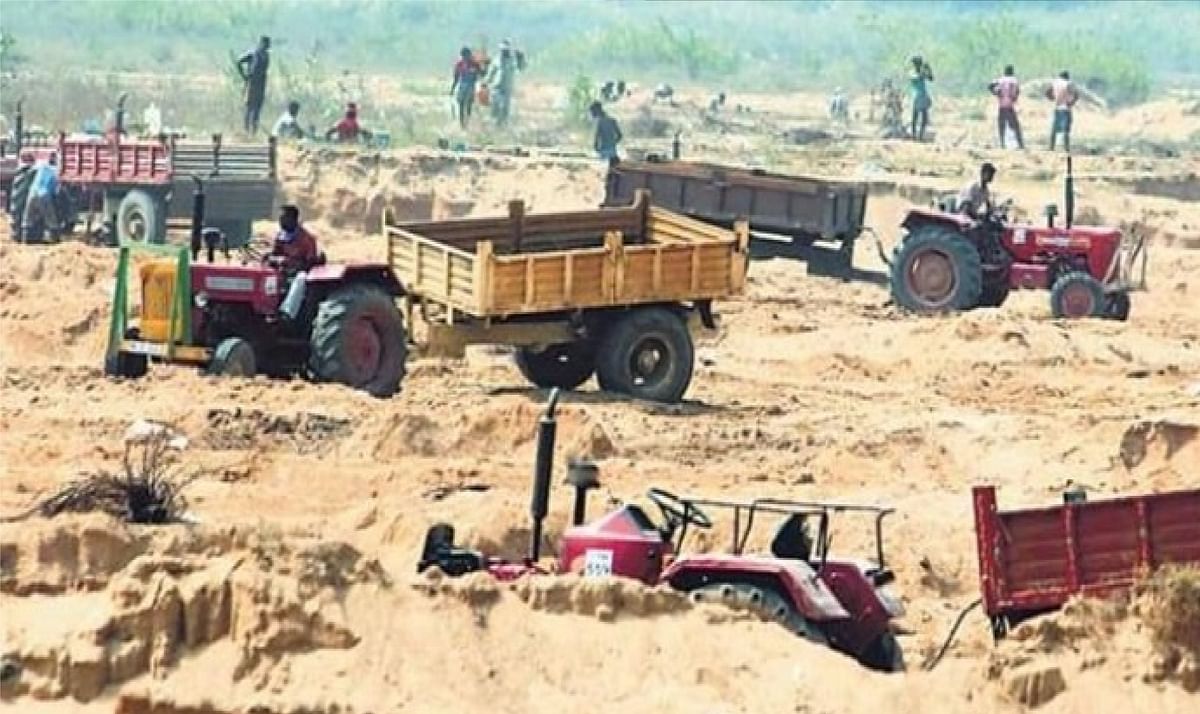 There is a fight for yellow sand in Bihar, buyers are not getting white sand, know what is the reason