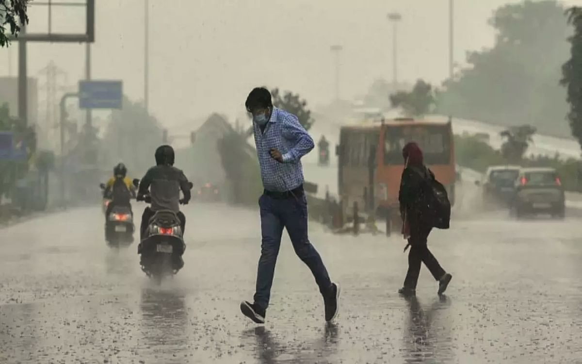 Weather Forecast LIVE: Weather of UP will change due to storm and rain, know the condition of other states