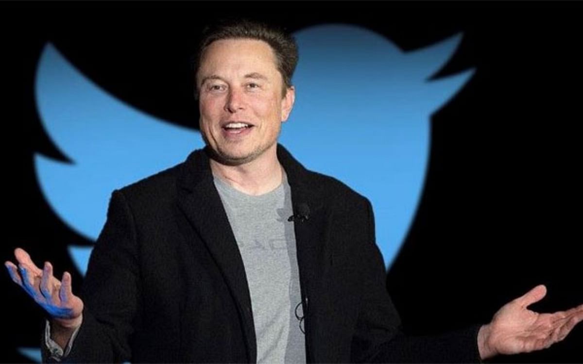 Will Elon Musk change the name of Twitter like the logo?