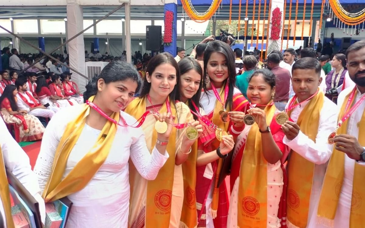 Photos: 36th convocation ceremony of Ranchi University was organized, girls won