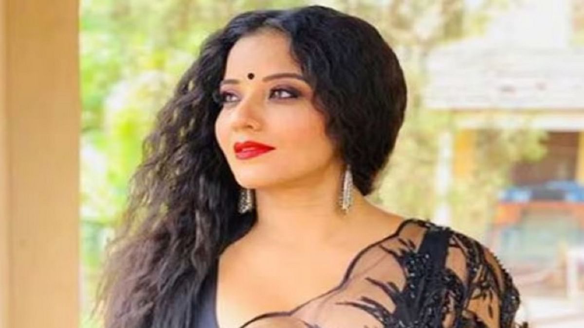 Bhojpuri superstar Monalisa once worked in a restaurant due to financial constraints, now she is the owner of crores