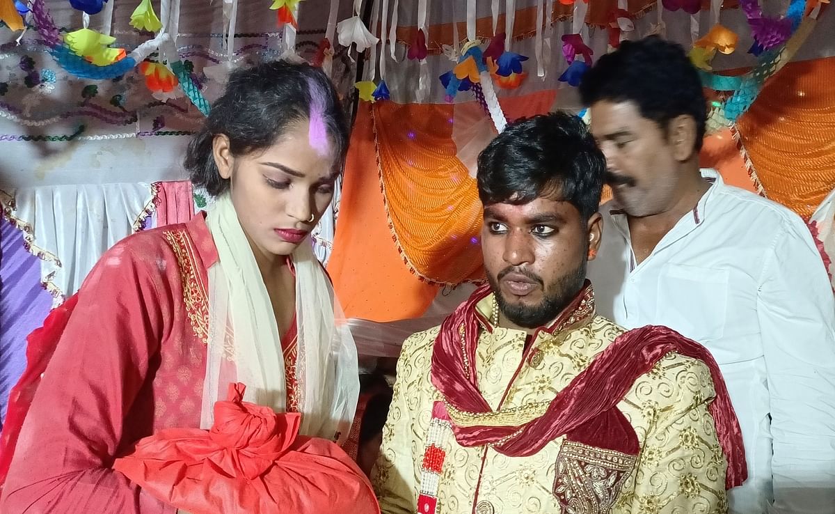 Bride's younger sister fell in love with the groom in Chhapra, married after threatening to commit suicide, know the whole story