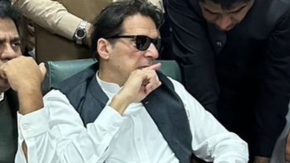 From PMO to Jail: Will Imran Khan be like Zulfikar and Nawaz?  Pakistan has such a history