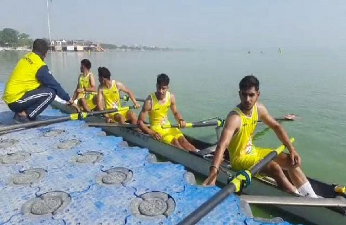 Gorakhpur: Rowing competition started in Ramgarh Tal, Punjab players dominated on the first day