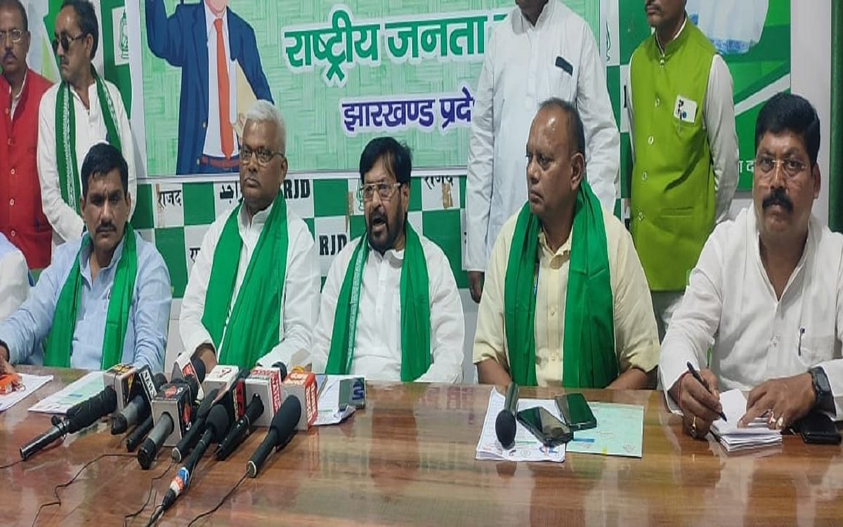 Jharkhand RJD in-charge Jayprakash Narayan Yadav said in Ranchi, Baba Saheb BR Ambeder's thoughts should reach every village