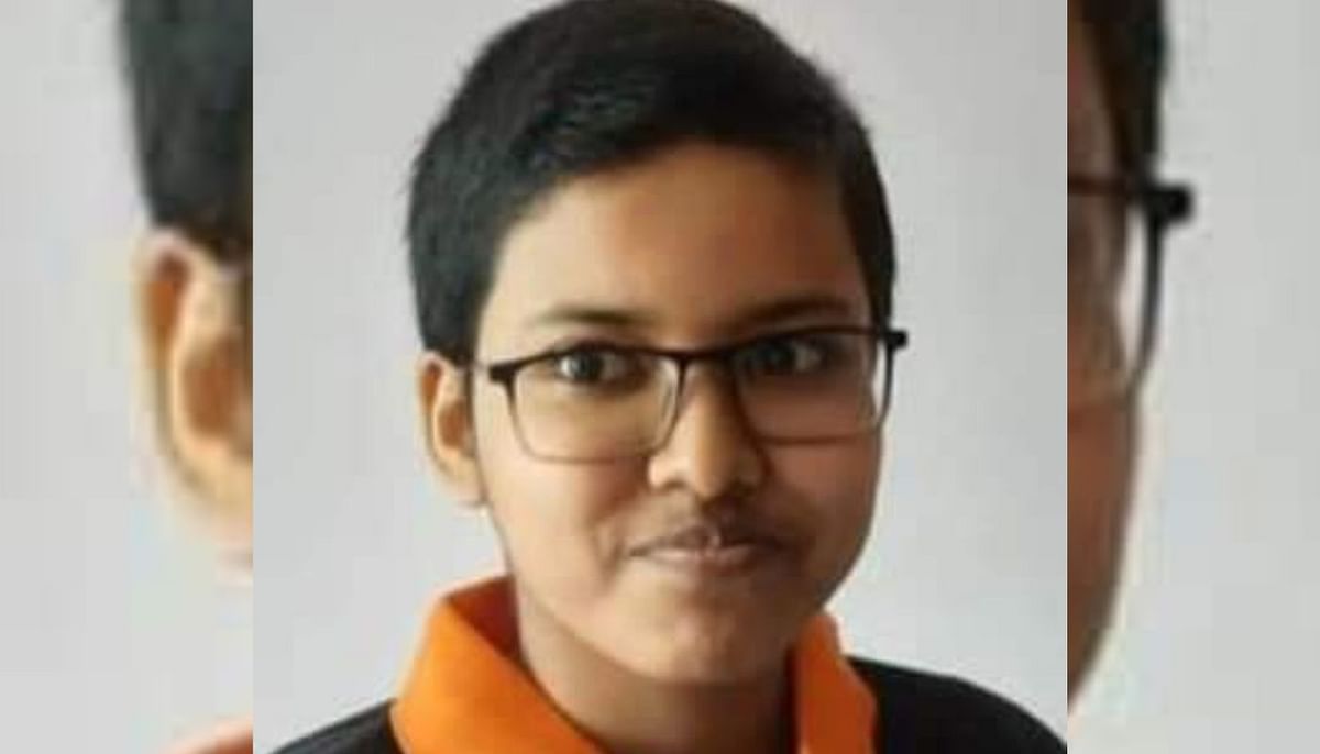 Katwa's Devdutt Manjhi became state topper in secondary examination in Bengal, wants to become an engineer