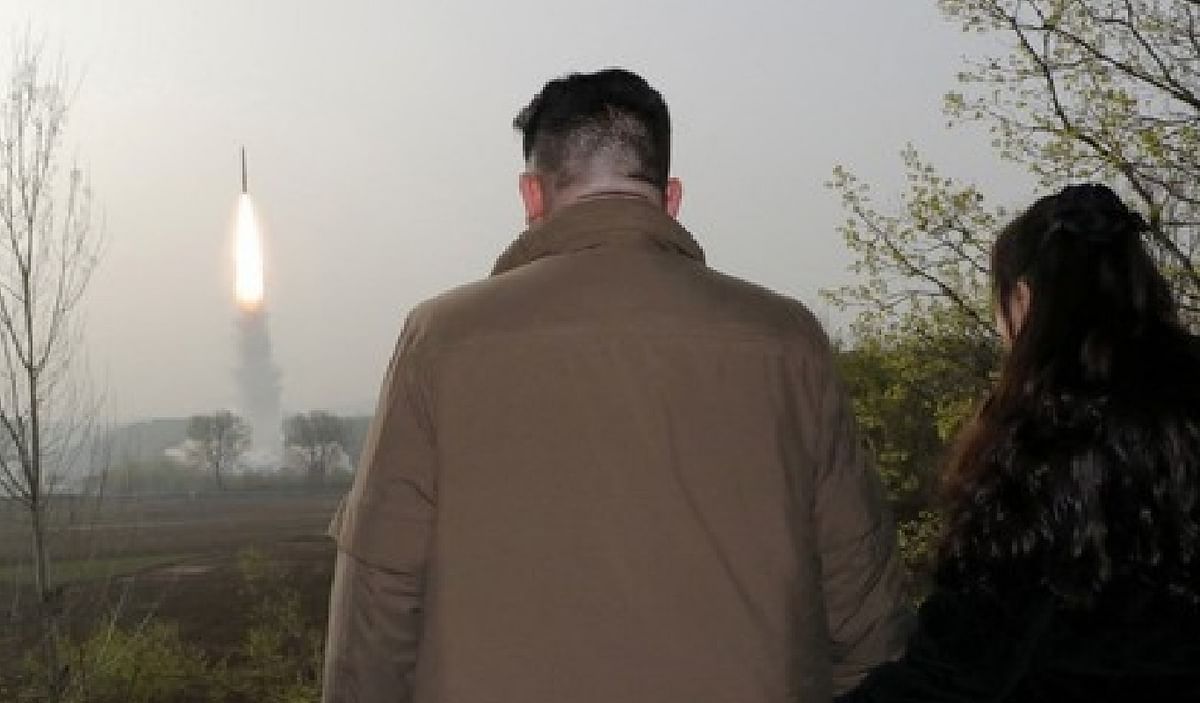 North Korea's spy satellite crashes into sea, preparing for second launch