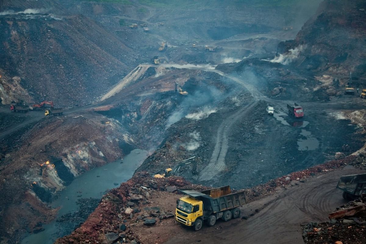 Pakistan: Clash between two groups over coal mine, 16 people died