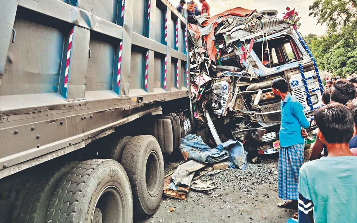 Road Accident: 6 including brother-in-law and brother-in-law died in Dumka, lost their lives in four different accidents within a few hours 