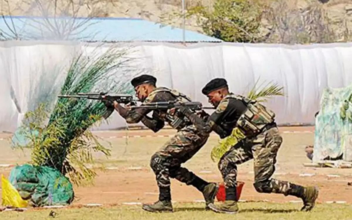 Special force Jaguar confronts Naxalites in Jharkhand, know why it is so special?