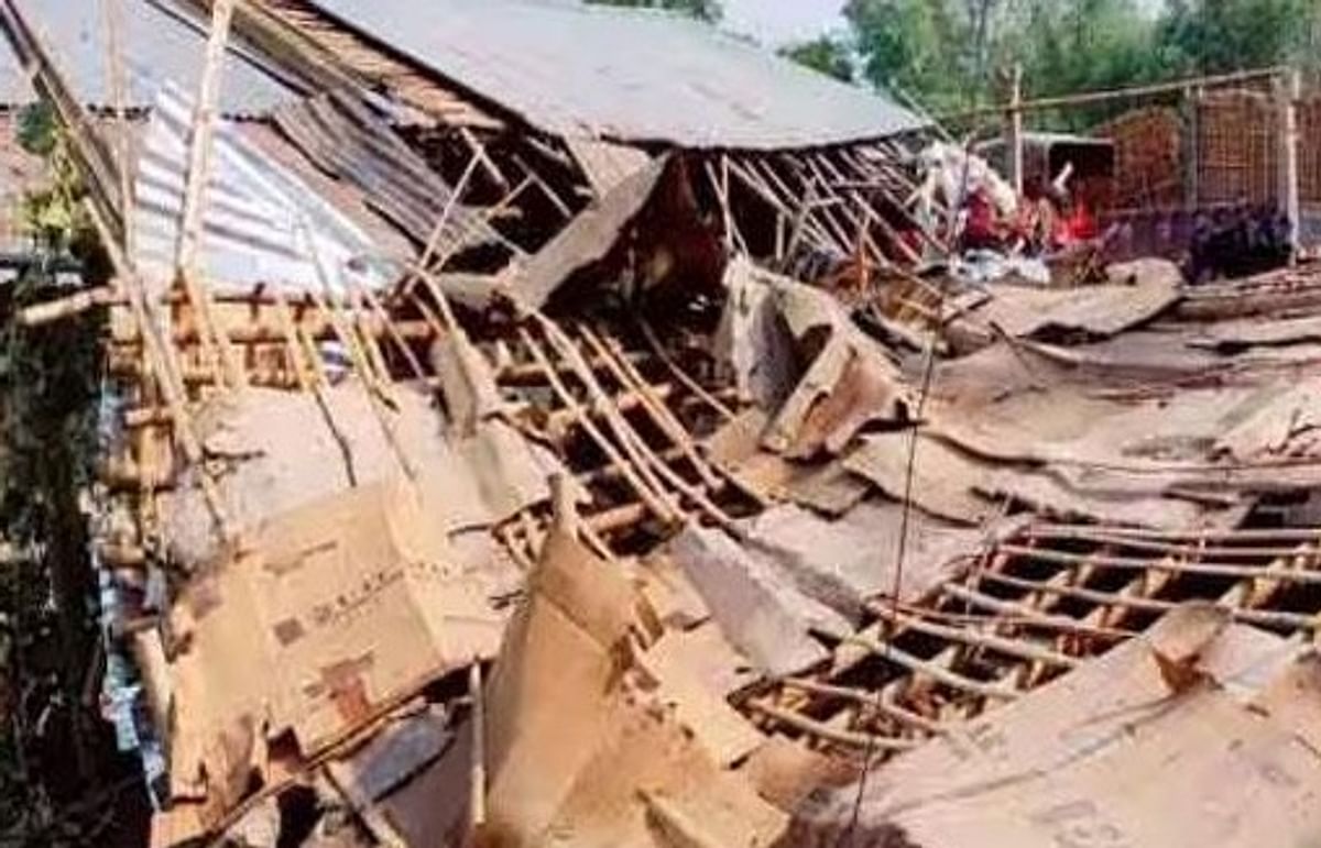 Two houses collapsed due to storm water in Madhepura, three people including two women died