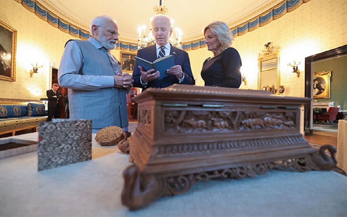PM Modi US Visit: PM Modi gave these gifts to the Biden couple, see in pictures what is special about these gifts
