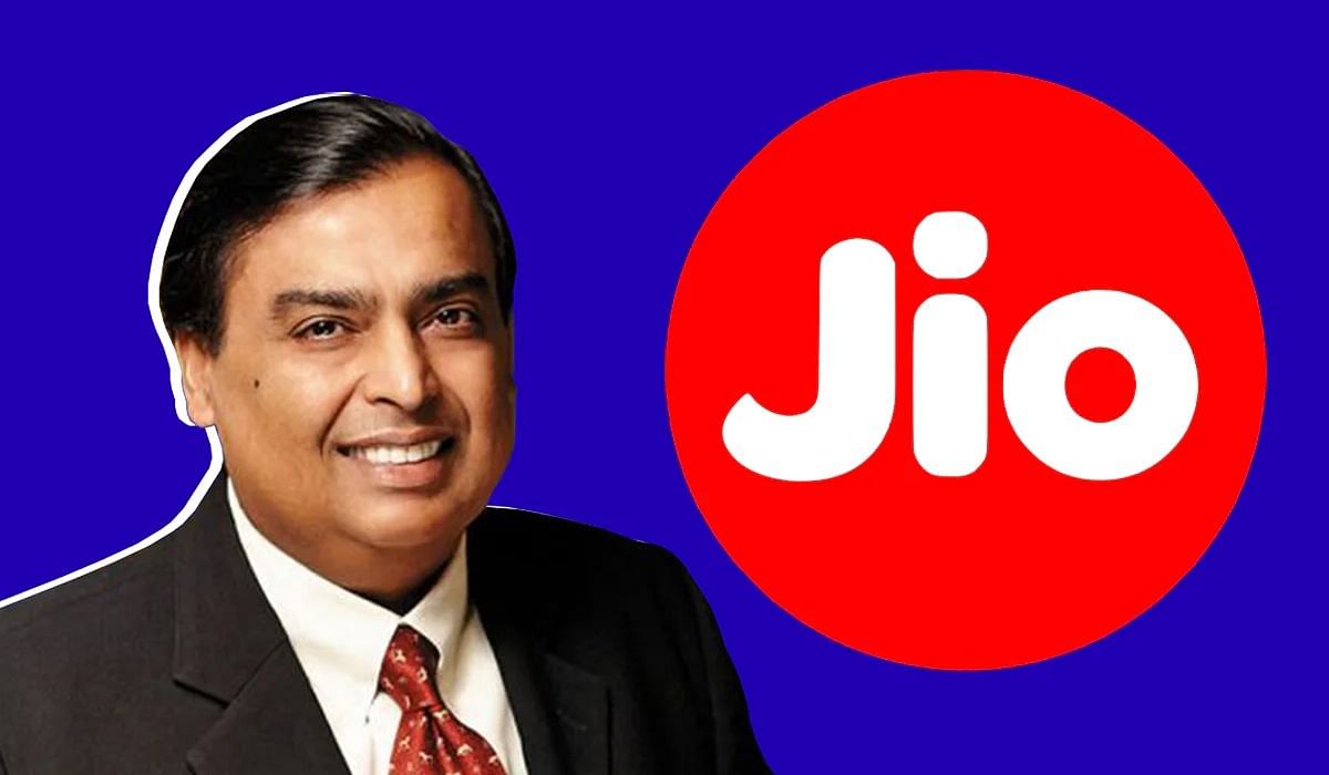Jio's cheapest recharge!  Unlimited data-calling throughout the year for less than Rs 8