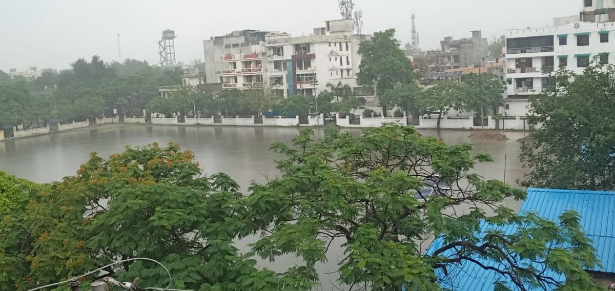 Kanpur: Pre-monsoon rain exposed municipal corporation, water filled in dozens of localities