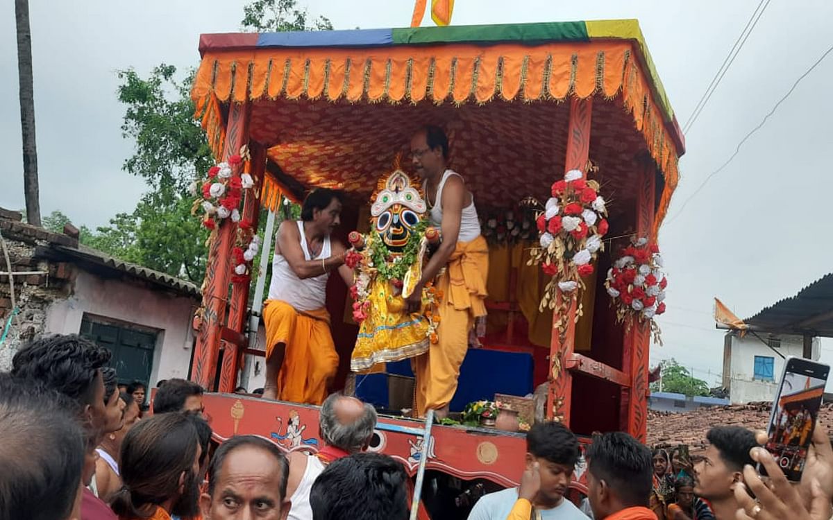 PHOTOS: Lord Jagannath along with his siblings from Mousibadi left for his abode, enthusiasm among the devotees of Kolhan