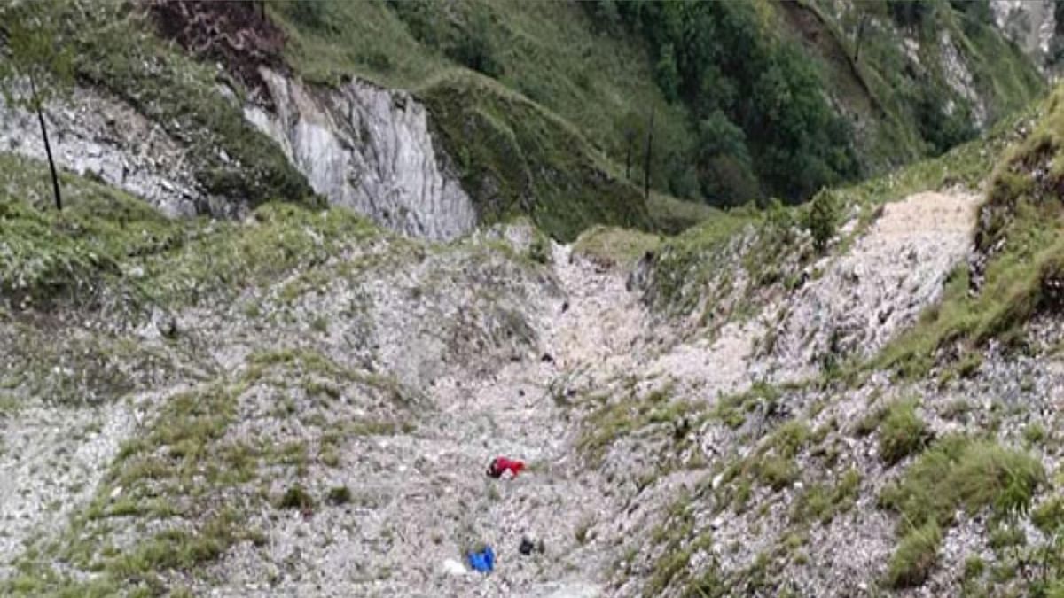 9 killed, 2 injured as Bolero falls into 600-metre deep gorge in Uttarakhand's Pithoragarh