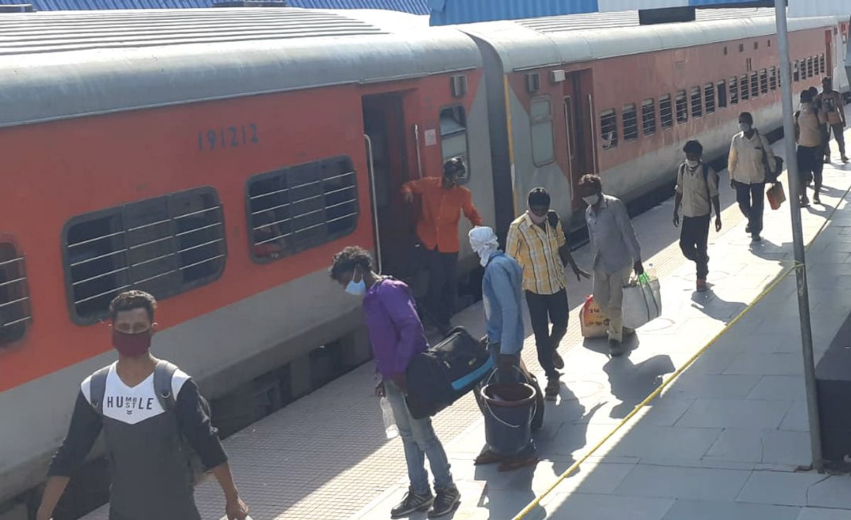 Another special train will run between Anand Vihar and Patna, Muzaffarpur-Porbandar Express will remain canceled