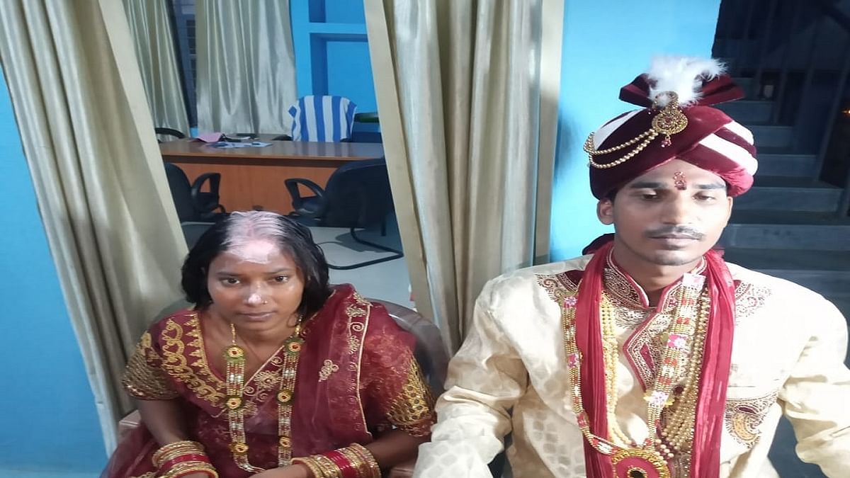 Bihar: Accused constable arrives at Bhagalpur's women's police station posing as a bridegroom, demands of angry girlfriend