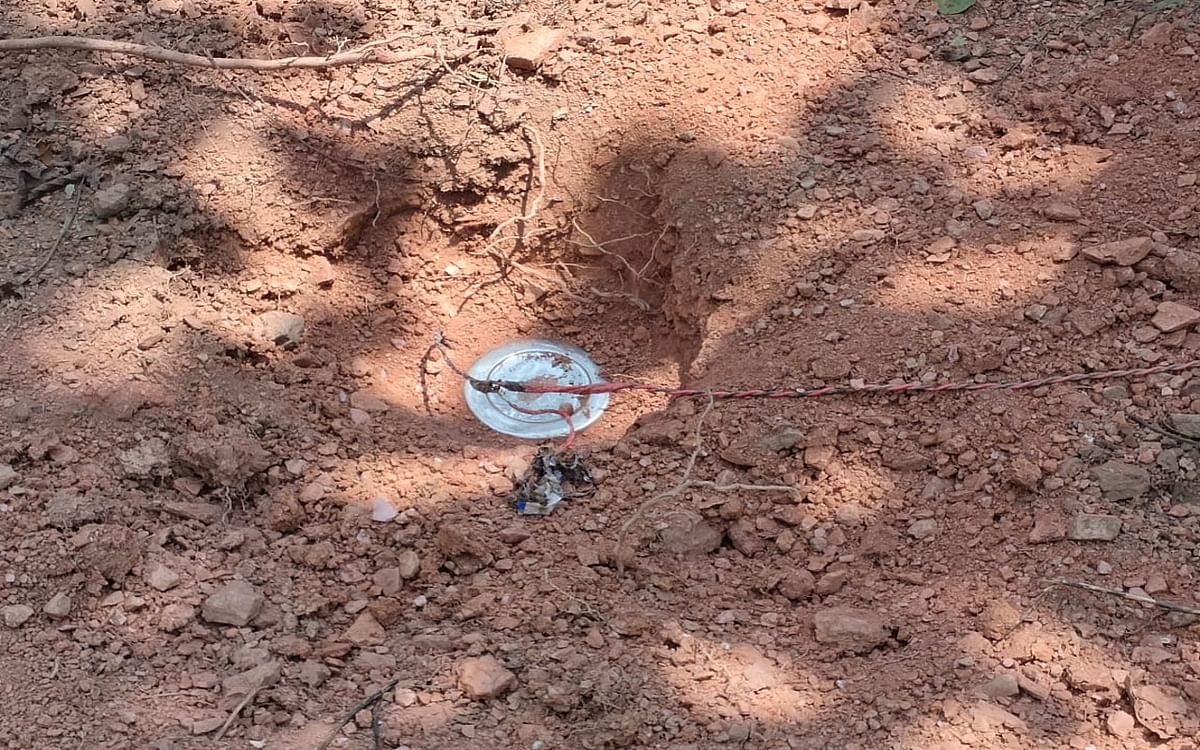 Jharkhand: 4 IED bombs planted targeting police in Tonto, West Singhbhum recovered, defused