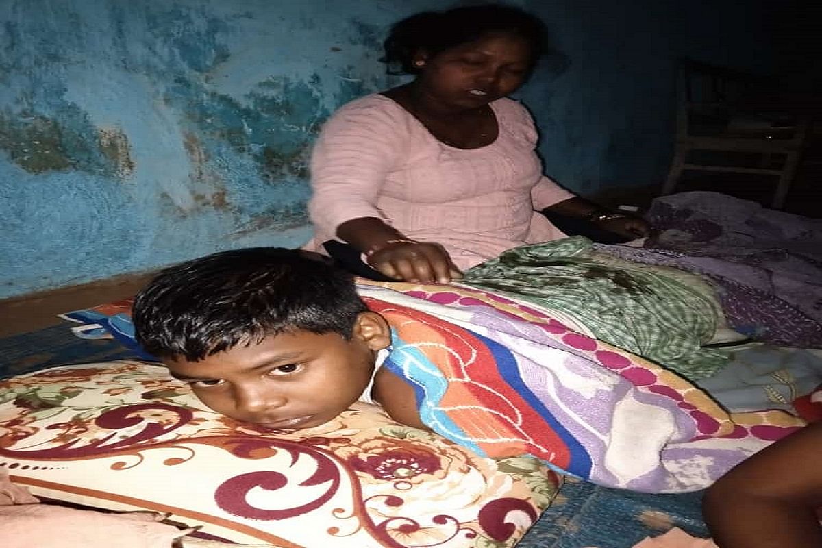 Jharkhand: Torrential rain with strong thunder, girl child killed, one child injured due to lightning