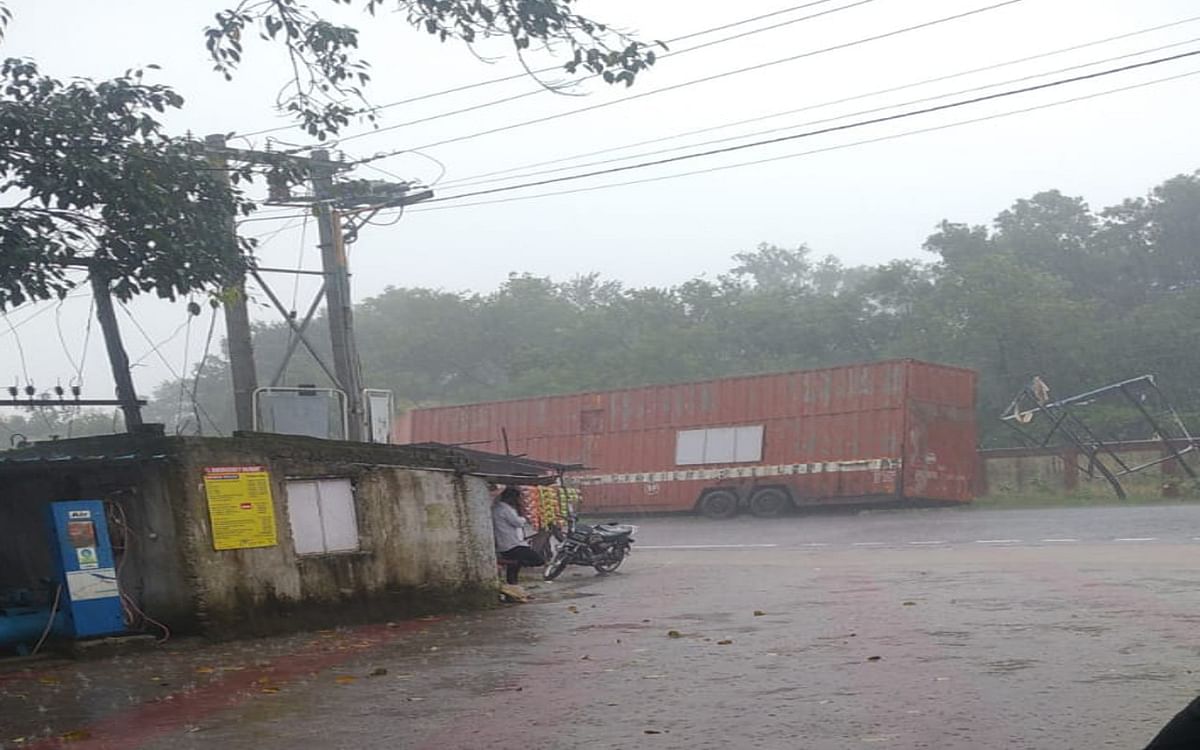 Jharkhand Weather News: Weather becomes pleasant with rain, Orange alert issued in the state