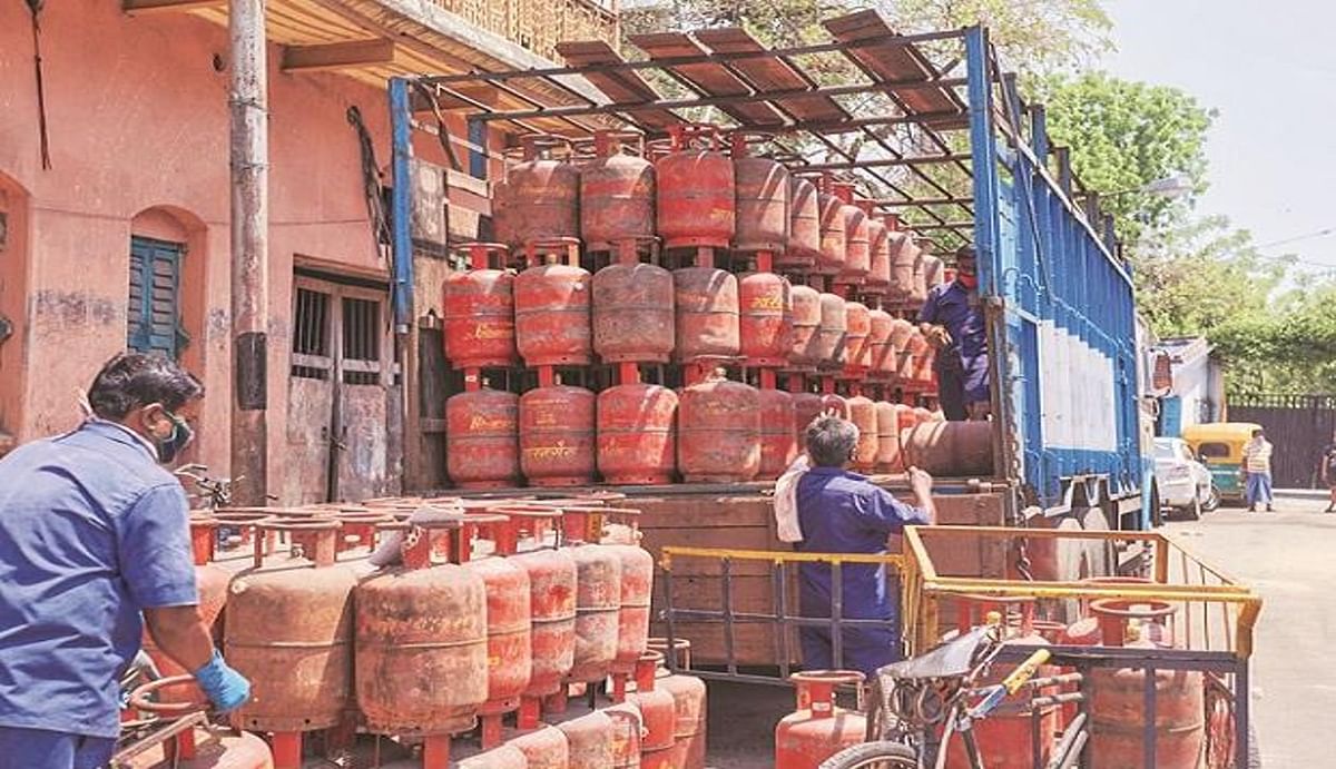 LPG Price 1 June: LPG cylinder has become cheaper, see how much it has become in your city