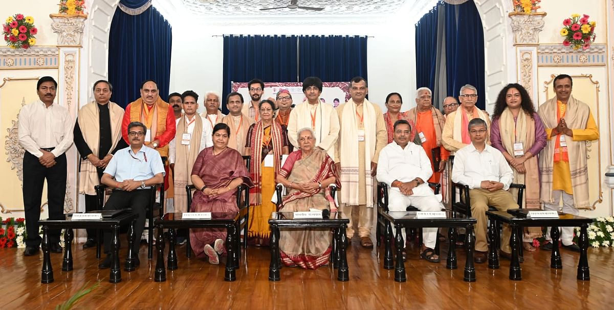 Mahant of Sankat Mochan Temple and IIT BHU professor Vishwambharnath Mishra honored with Sangeet Natak Akademi