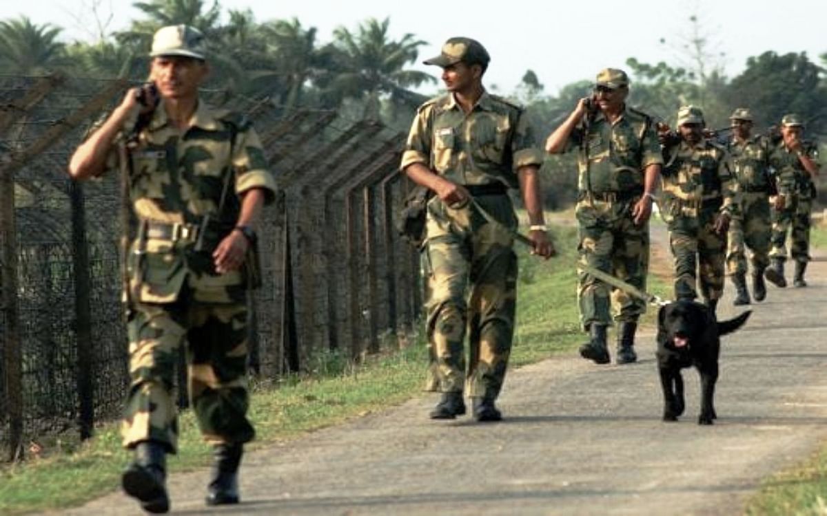 Meghalaya: Mob attacks BSF post, five injured