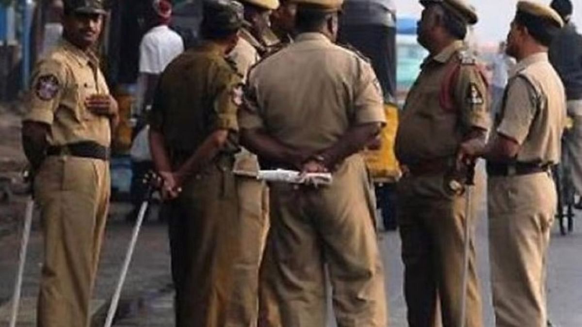 Police arrived in 60 vehicles to raid 200 houses in Patna's Yarpur, five businessmen arrested