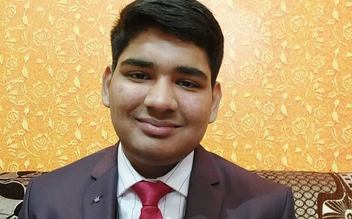 Who is Harshit Kansal of Noida who got 16th All India Rank in JEE Advanced 2023?  know how to study