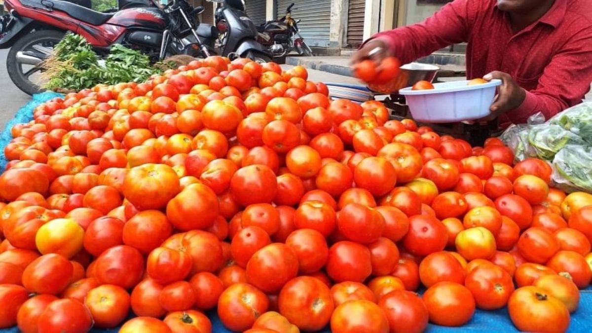 Attack on inflation: Not 100-150, from today onwards, tomatoes will be sold at Rs 70 per kg in these states including UP-Bihar, know how?