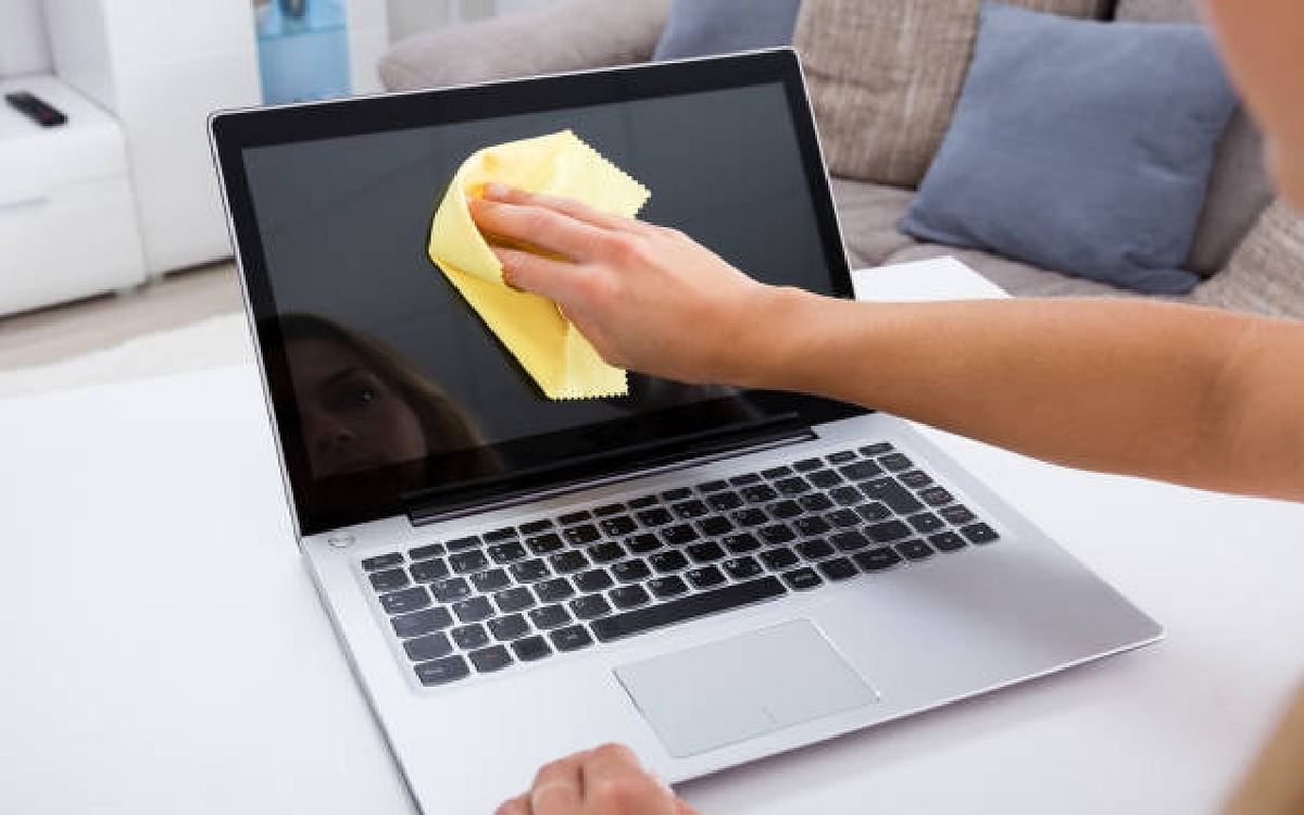 How To Clean Laptop Screen: How to clean laptop screen without damaging it, here are easy tips