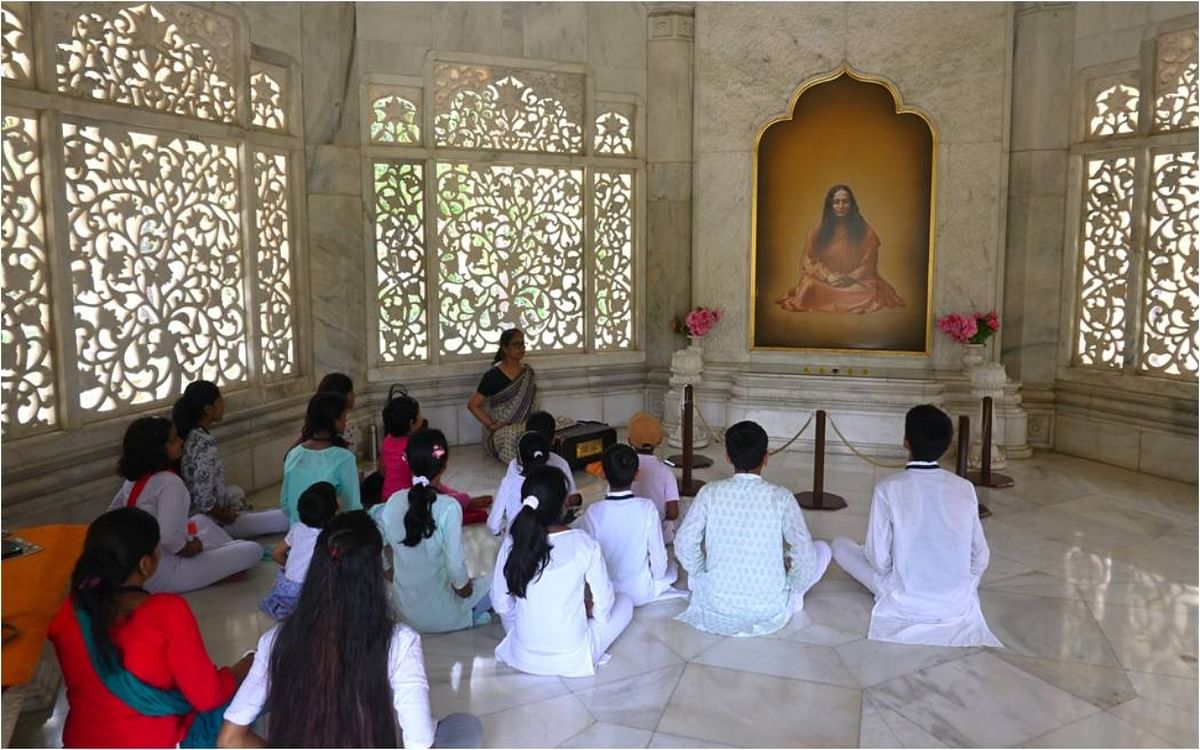 Meditation Benefits: “Meditation is the greatest gift for children” - Vidhi Birla
