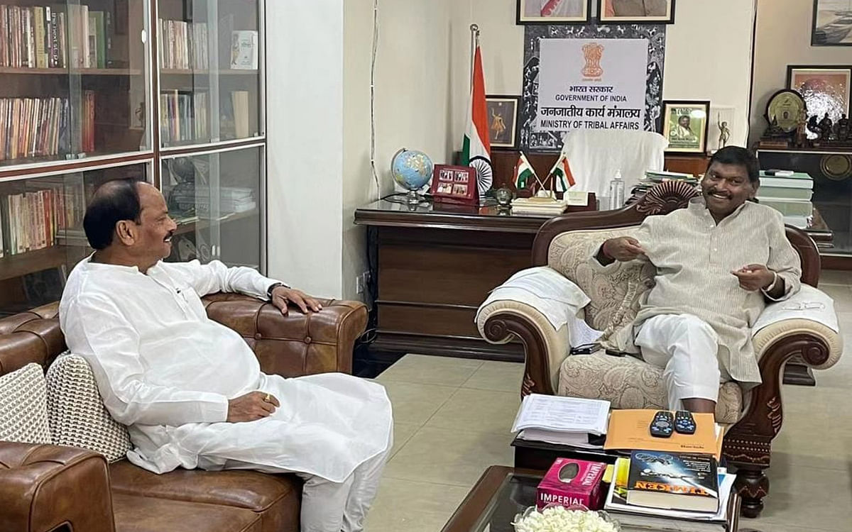 Mission 2024: Two former CMs of Jharkhand met in Delhi, know what Raghuvar Das-Arjun Munda talked for 30 minutes