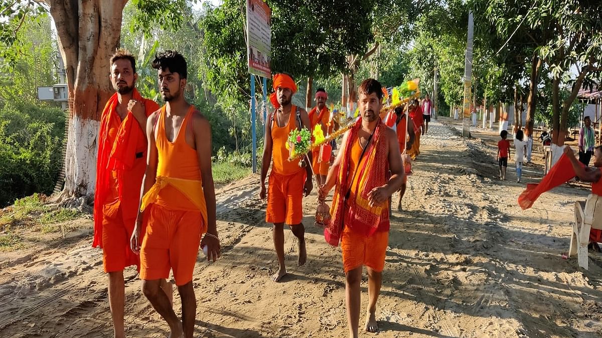 Shravani Fair 2023: Group of Kanwariyas started reaching Sultanganj, crowd will now be seen on Ganga Ghat and Kanwaria Path