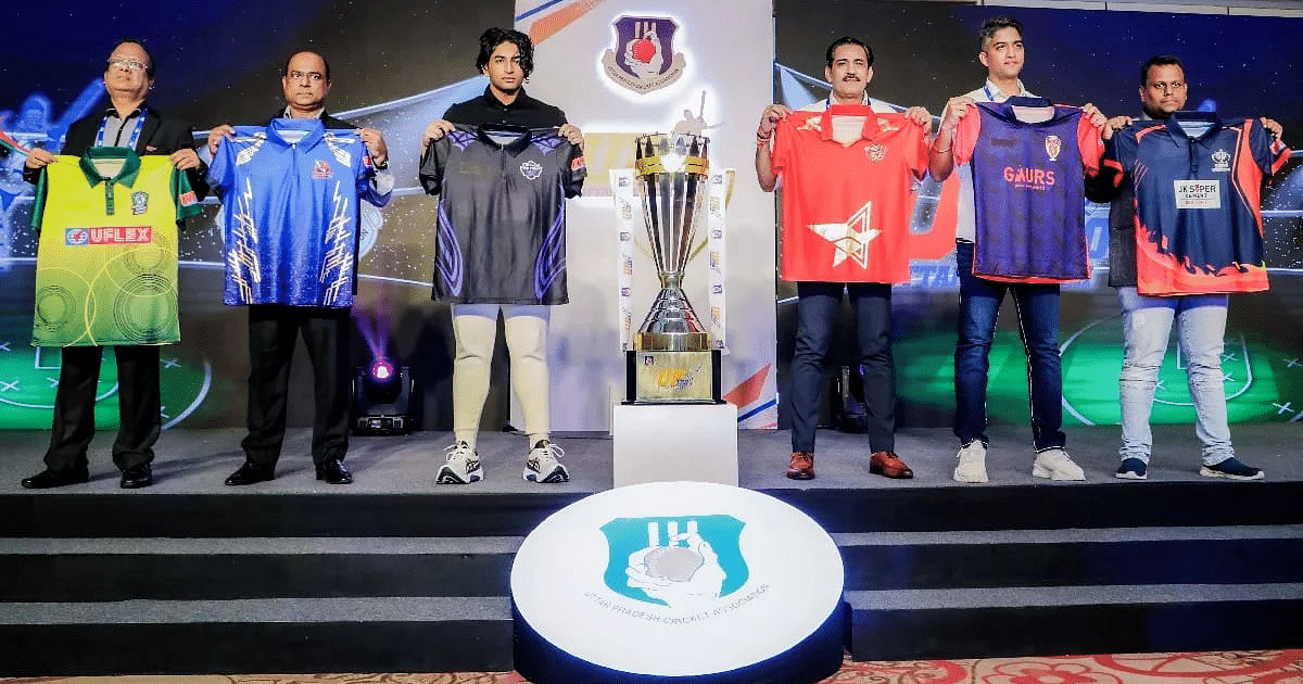 UP Cricket T20 League: T-shirt launched for UP T20 League, BCCI Vice President unveiled the trophy...
