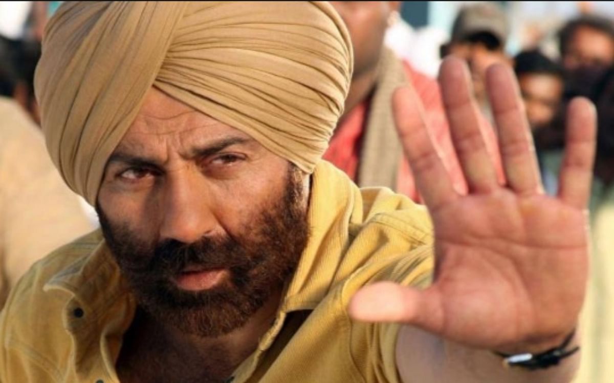 Before the release of Gadar 2, Sunny Deol made a big statement about nepotism, said- 'The father who is for his son...'