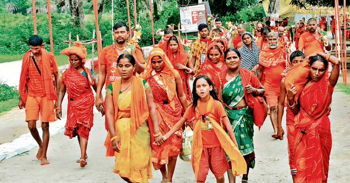 Deoghar: If the weather cooperated, then the kanwariyas walked with a swing, the cheers of Bolbam were heard.